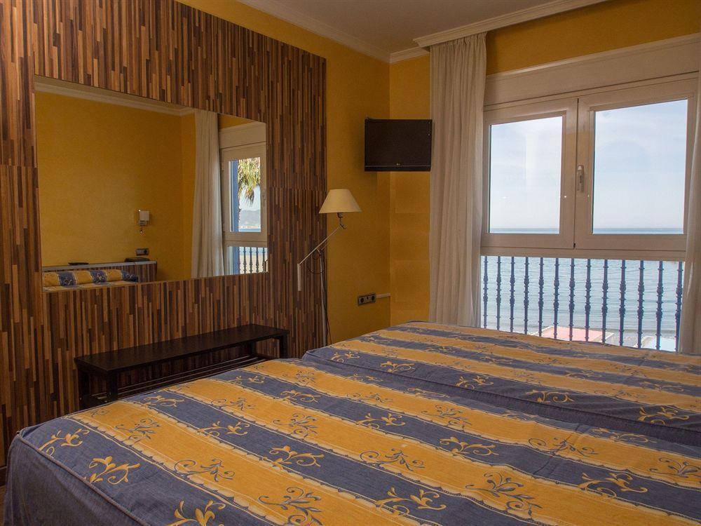 Hotel La Chancla Малага Экстерьер фото