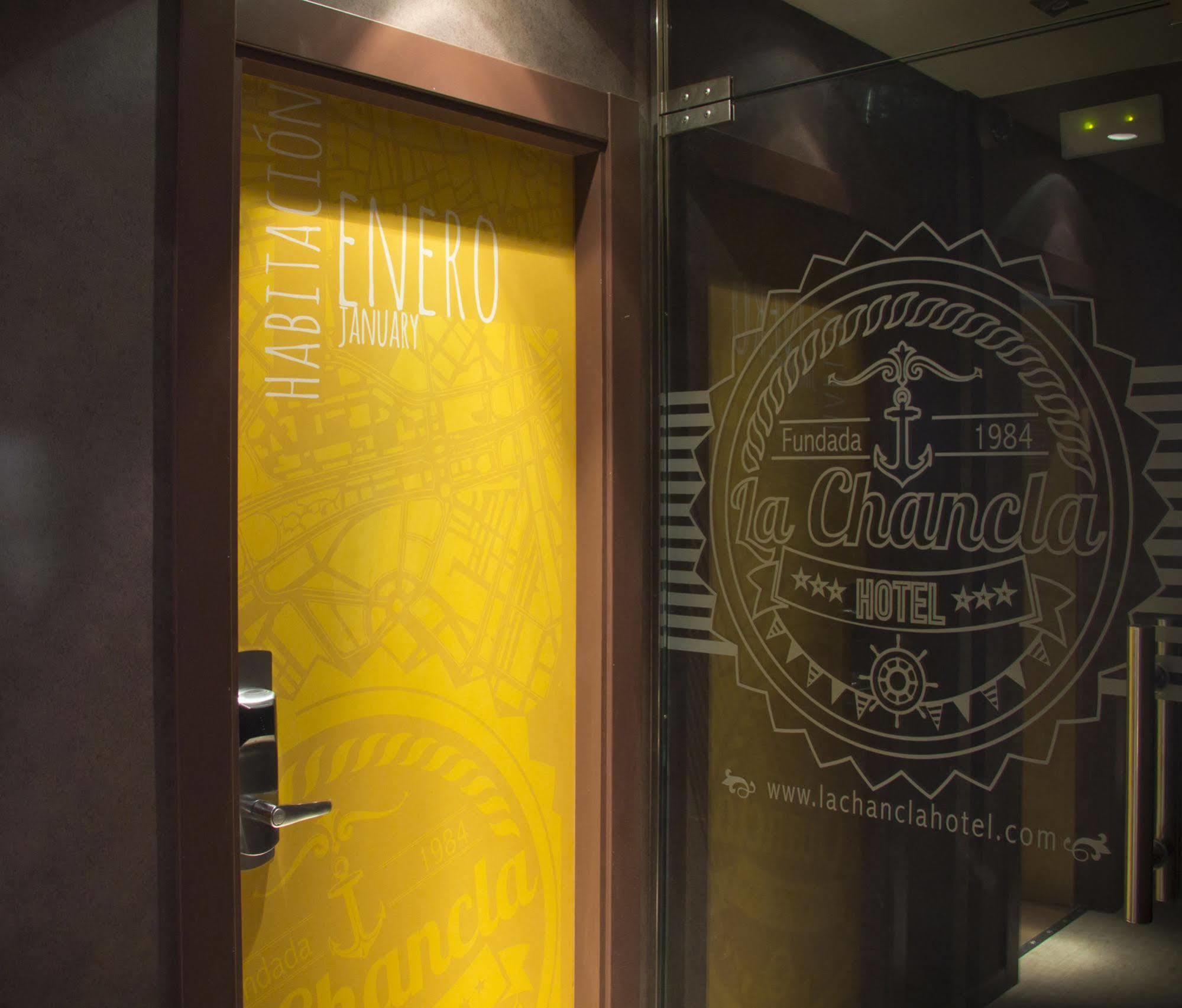 Hotel La Chancla Малага Экстерьер фото