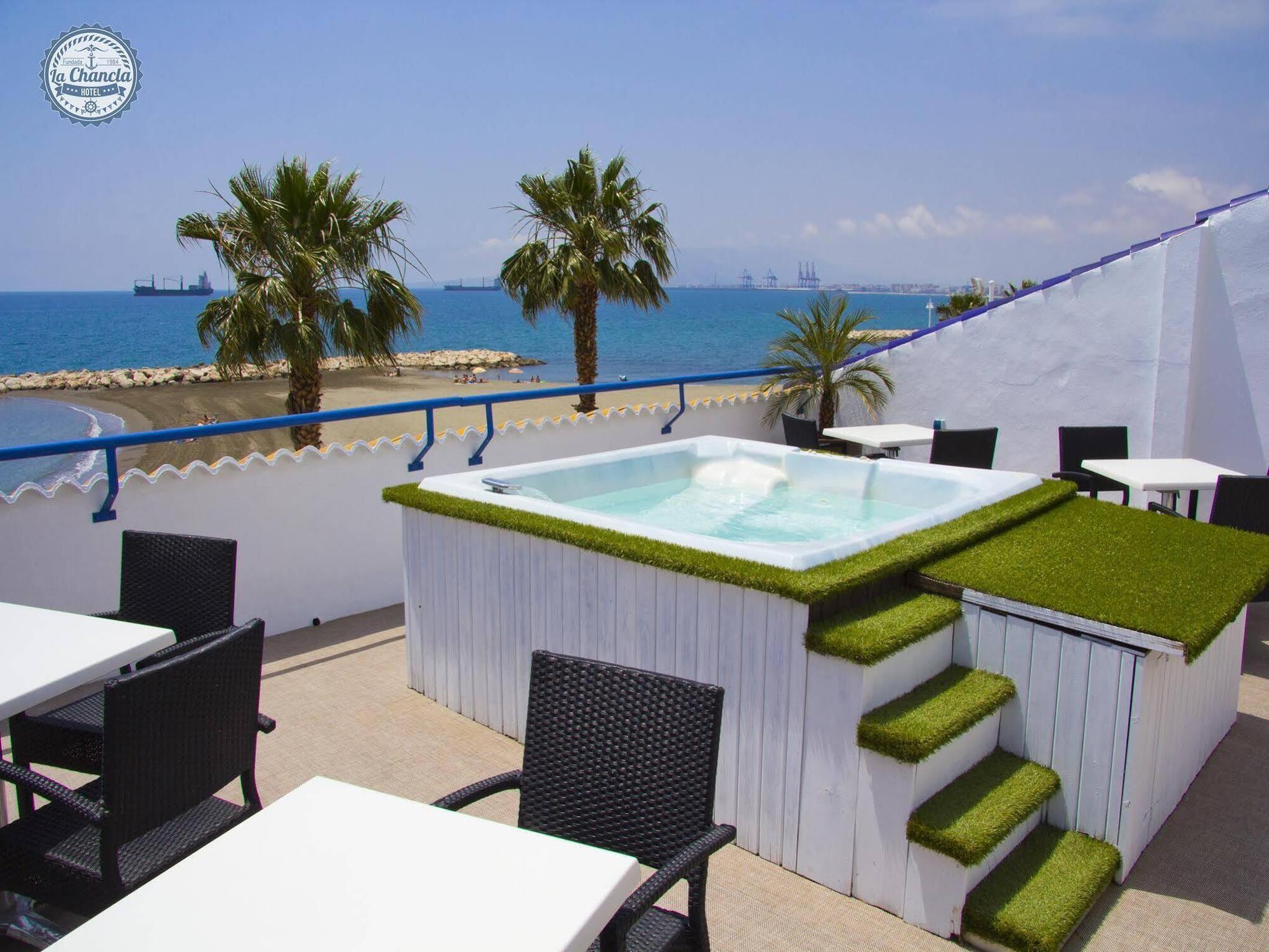 Hotel La Chancla Малага Экстерьер фото